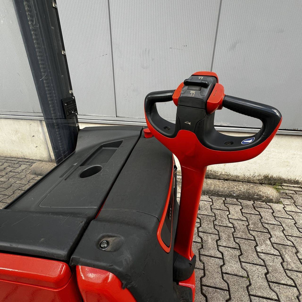 Linde L20 (1173) - Slagač stoga: slika Linde L20 (1173) - Slagač stoga Linde L20 (1173) - Slagač stoga: slika Linde L20 (1173) - Slagač stoga