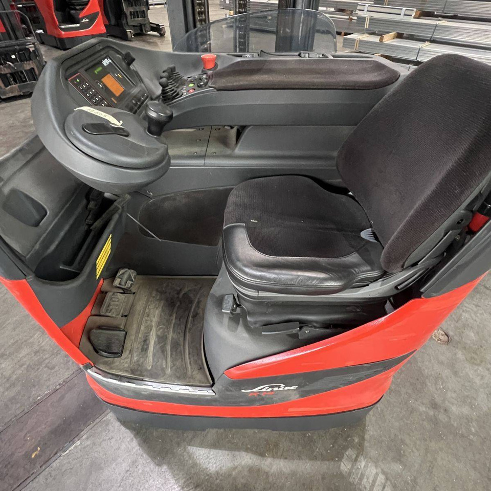 Linde R14HD (1120) - Regalni viličar: slika Linde R14HD (1120) - Regalni viličar Linde R14HD (1120) - Regalni viličar: slika Linde R14HD (1120) - Regalni viličar