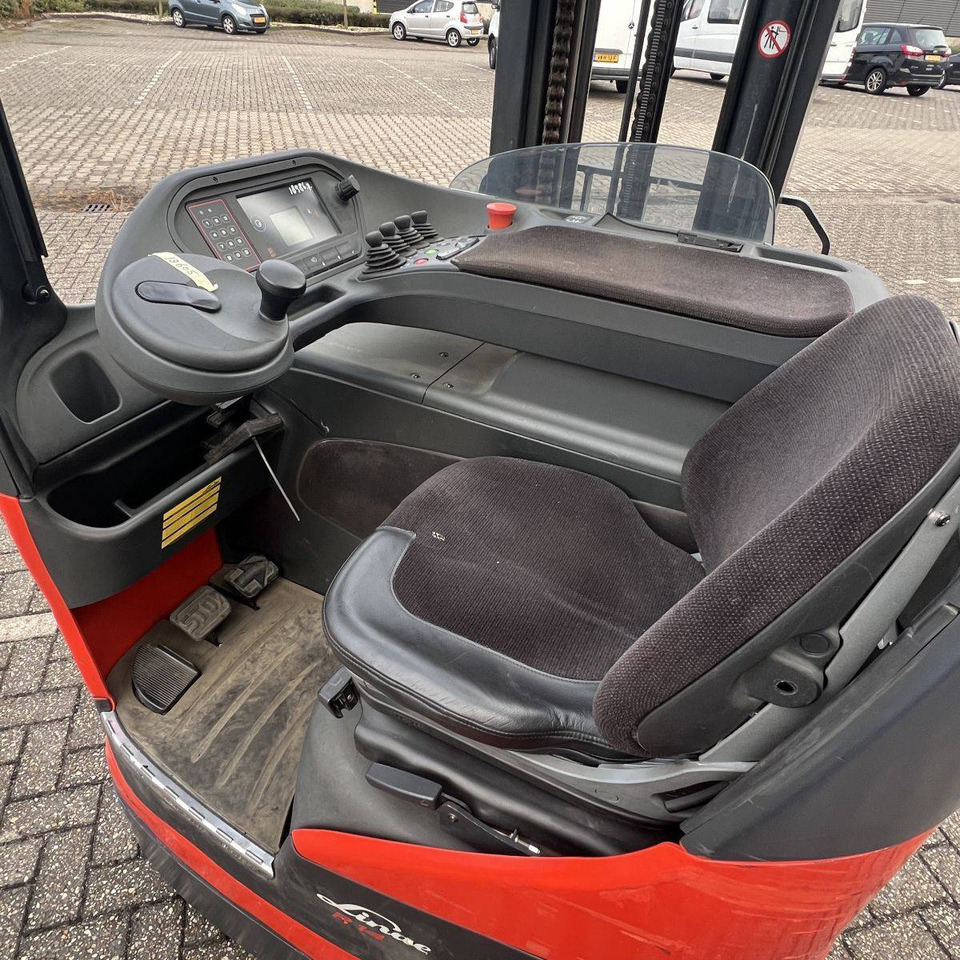 Linde R14HD (1120) - Regalni viličar: slika Linde R14HD (1120) - Regalni viličar Linde R14HD (1120) - Regalni viličar: slika Linde R14HD (1120) - Regalni viličar