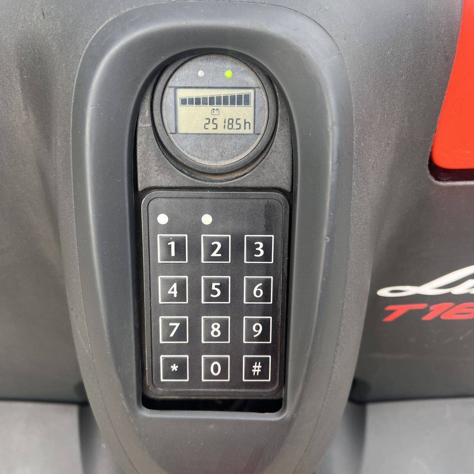 Linde T16 (1152) - Paletni viličar: slika Linde T16 (1152) - Paletni viličar Linde T16 (1152) - Paletni viličar: slika Linde T16 (1152) - Paletni viličar