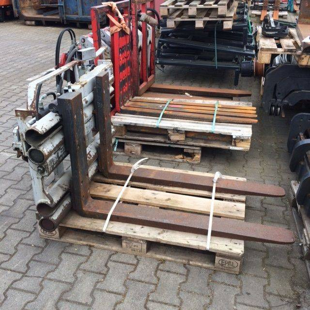 Dürwen UZV25C Fork positioner - Priključak: slika Dürwen UZV25C Fork positioner - Priključak Dürwen UZV25C Fork positioner - Priključak: slika Dürwen UZV25C Fork positioner - Priključak