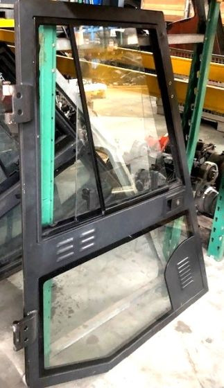 Right door for Linde /396/ - Kabina i unutrašnjost za Oprema za rukovanje materijalima: slika Right door for Linde /396/ - Kabina i unutrašnjost za Oprema za rukovanje materijalima Right door for Linde /396/ - Kabina i unutrašnjost za Oprema za rukovanje materijalima: slika Right door for Linde /396/ - Kabina i unutrašnjost za Oprema za rukovanje materijalima