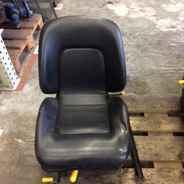 Seat for Linde Series 139/140 - Sjedalo za Oprema za rukovanje materijalima: slika Seat for Linde Series 139/140 - Sjedalo za Oprema za rukovanje materijalima Seat for Linde Series 139/140 - Sjedalo za Oprema za rukovanje materijalima: slika Seat for Linde Series 139/140 - Sjedalo za Oprema za rukovanje materijalima