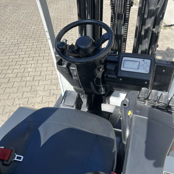 Unicarriers AG1N1L16Q - Električni viličar: slika Unicarriers AG1N1L16Q - Električni viličar Unicarriers AG1N1L16Q - Električni viličar: slika Unicarriers AG1N1L16Q - Električni viličar