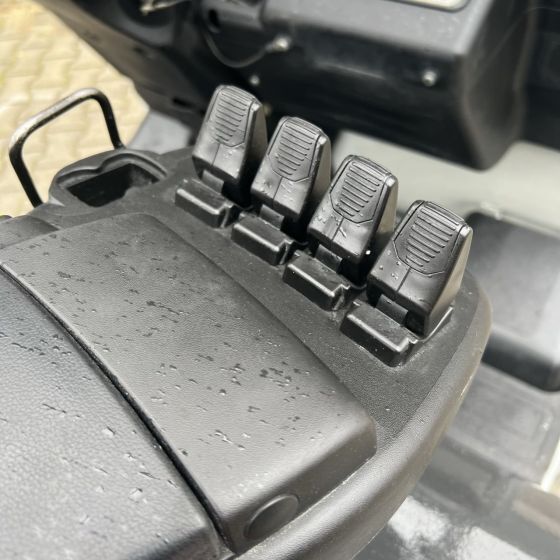Unicarriers ET16 (AG1N12L16Q) - Električni viličar: slika Unicarriers ET16 (AG1N12L16Q) - Električni viličar Unicarriers ET16 (AG1N12L16Q) - Električni viličar: slika Unicarriers ET16 (AG1N12L16Q) - Električni viličar