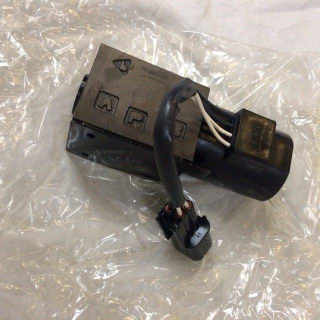 Valve assy, Solenoid for Caterpillar - Hidraulični ventil za Oprema za rukovanje materijalima: slika Valve assy, Solenoid for Caterpillar - Hidraulični ventil za Oprema za rukovanje materijalima Valve assy, Solenoid for Caterpillar - Hidraulični ventil za Oprema za rukovanje materijalima: slika Valve assy, Solenoid for Caterpillar - Hidraulični ventil za Oprema za rukovanje materijalima