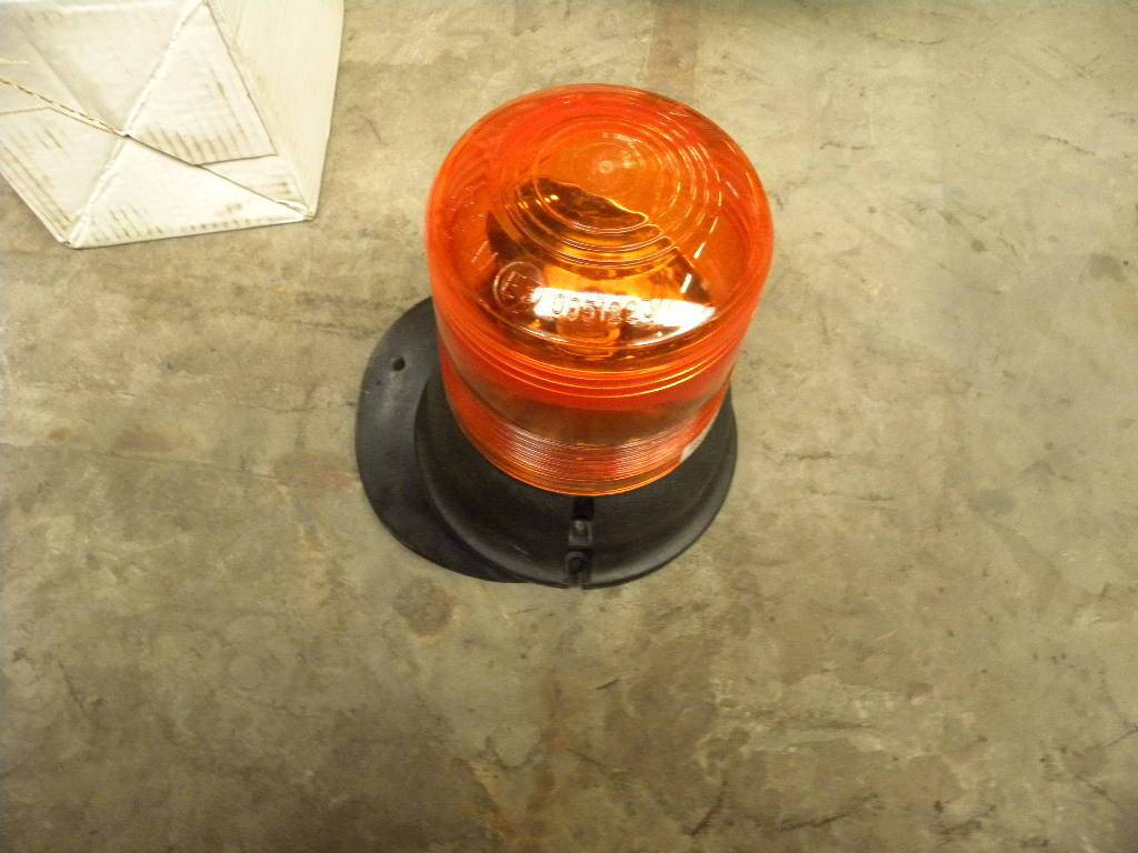 Warning light Rotofresnel - Svjetla/ Rasvjeta za Oprema za rukovanje materijalima: slika Warning light Rotofresnel - Svjetla/ Rasvjeta za Oprema za rukovanje materijalima Warning light Rotofresnel - Svjetla/ Rasvjeta za Oprema za rukovanje materijalima: slika Warning light Rotofresnel - Svjetla/ Rasvjeta za Oprema za rukovanje materijalima