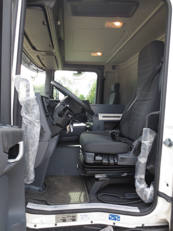 SCANIA G370 - Kamion cisterna: slika SCANIA G370 - Kamion cisterna SCANIA G370 - Kamion cisterna: slika SCANIA G370 - Kamion cisterna