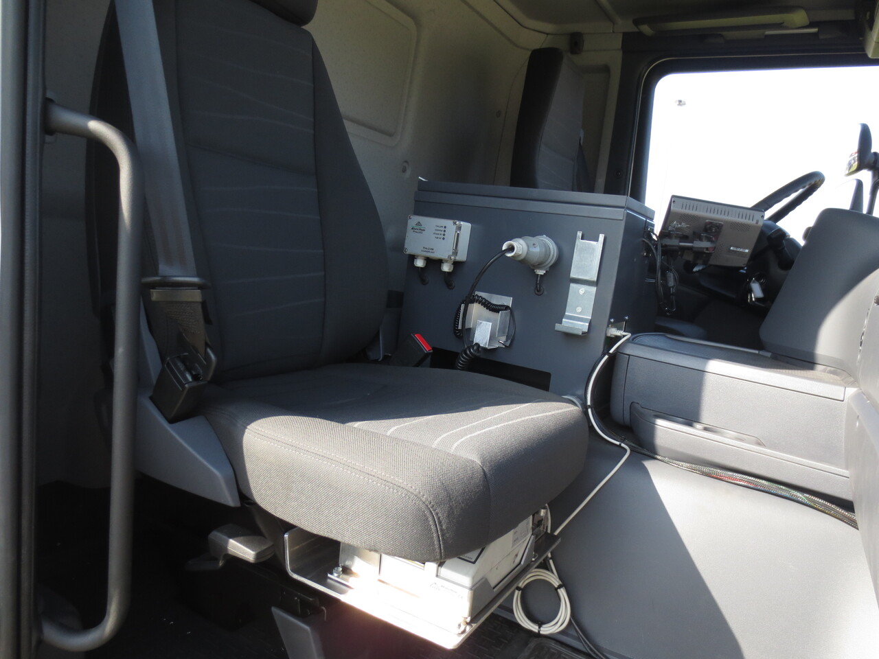 SCANIA G370 - Kamion cisterna: slika SCANIA G370 - Kamion cisterna SCANIA G370 - Kamion cisterna: slika SCANIA G370 - Kamion cisterna