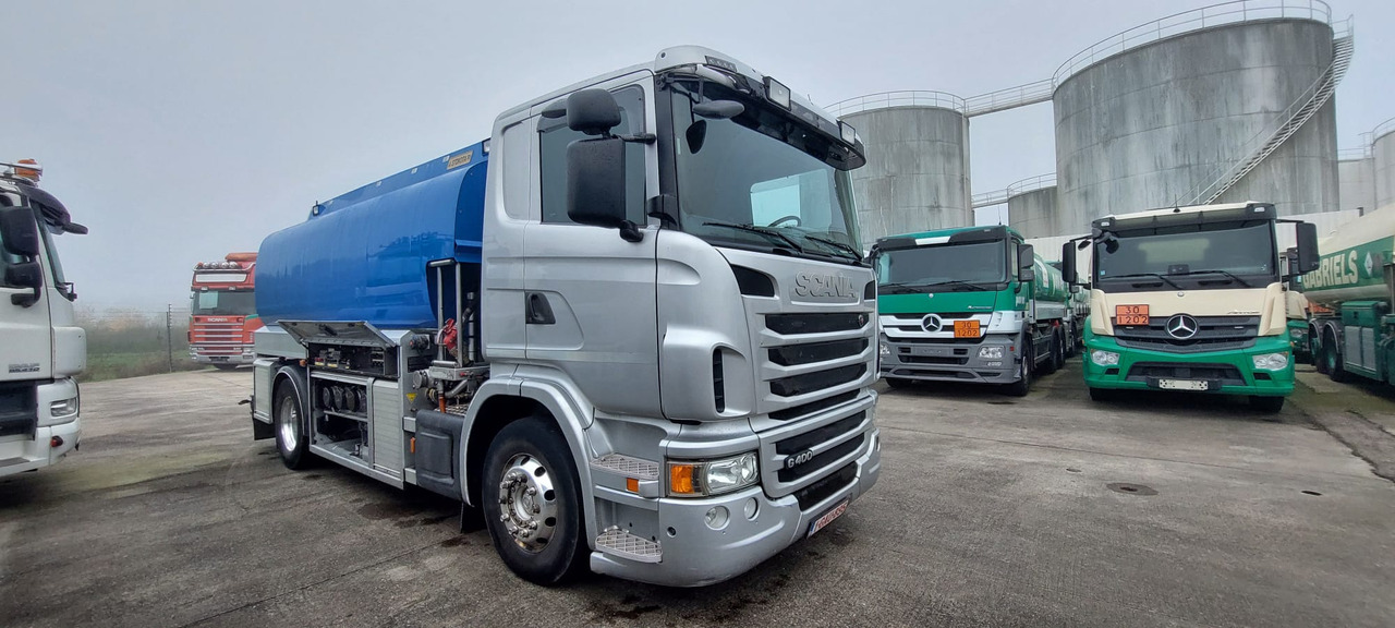 Kamion cisterna SCANIA G400: slika Kamion cisterna SCANIA G400