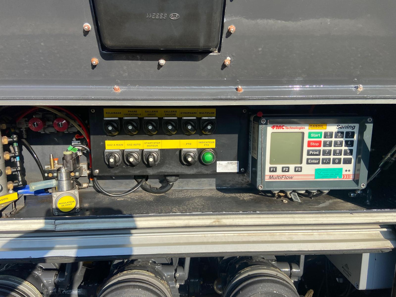 SCANIA P410 - Kamion cisterna: slika SCANIA P410 - Kamion cisterna SCANIA P410 - Kamion cisterna: slika SCANIA P410 - Kamion cisterna