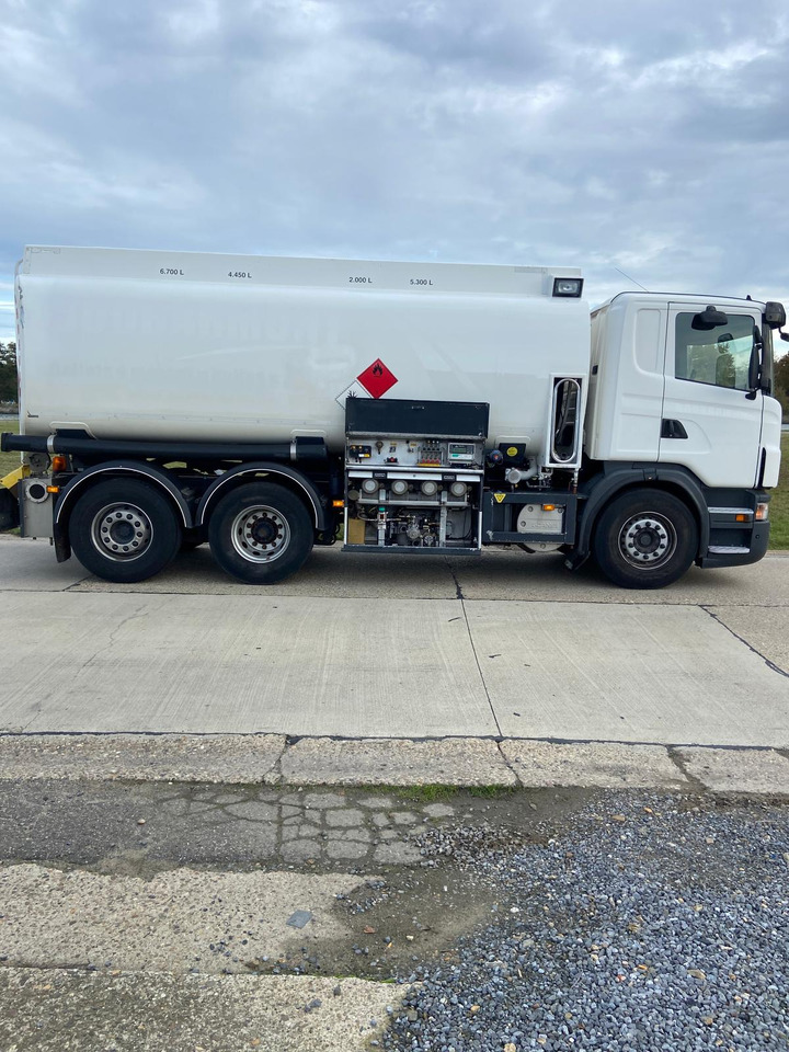 SCANIA PRT - Kamion cisterna: slika SCANIA PRT - Kamion cisterna SCANIA PRT - Kamion cisterna: slika SCANIA PRT - Kamion cisterna