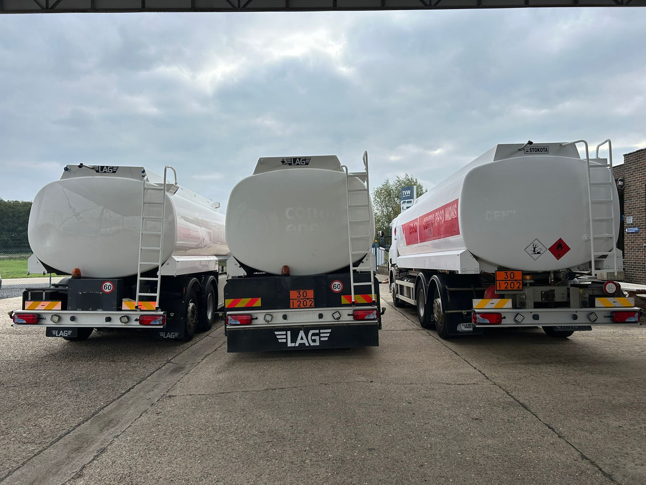 SCANIA PRT, P310, P380 (lot of 3) - Kamion cisterna: slika SCANIA PRT, P310, P380 (lot of 3) - Kamion cisterna SCANIA PRT, P310, P380 (lot of 3) - Kamion cisterna: slika SCANIA PRT, P310, P380 (lot of 3) - Kamion cisterna