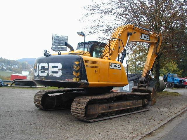 JCB JS220LCT4 - Bager gusjeničar: slika JCB JS220LCT4 - Bager gusjeničar JCB JS220LCT4 - Bager gusjeničar: slika JCB JS220LCT4 - Bager gusjeničar