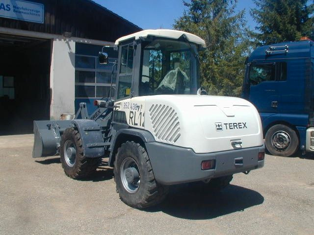 Terex TL 80 - Utovarivač na kotačima: slika Terex TL 80 - Utovarivač na kotačima Terex TL 80 - Utovarivač na kotačima: slika Terex TL 80 - Utovarivač na kotačima