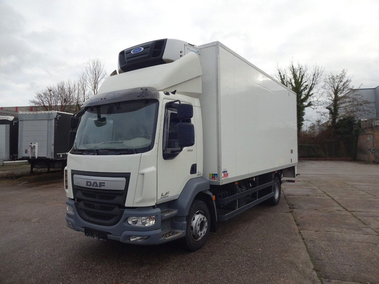 DAF LF 220, 16 T, LBW, Türen, Klima, Automat, Kamera - Kamion sandučar: slika  DAF LF 220, 16 T, LBW, Türen, Klima, Automat, Kamera - Kamion sandučar DAF LF 220, 16 T, LBW, Türen, Klima, Automat, Kamera - Kamion sandučar: slika  DAF LF 220, 16 T, LBW, Türen, Klima, Automat, Kamera - Kamion sandučar