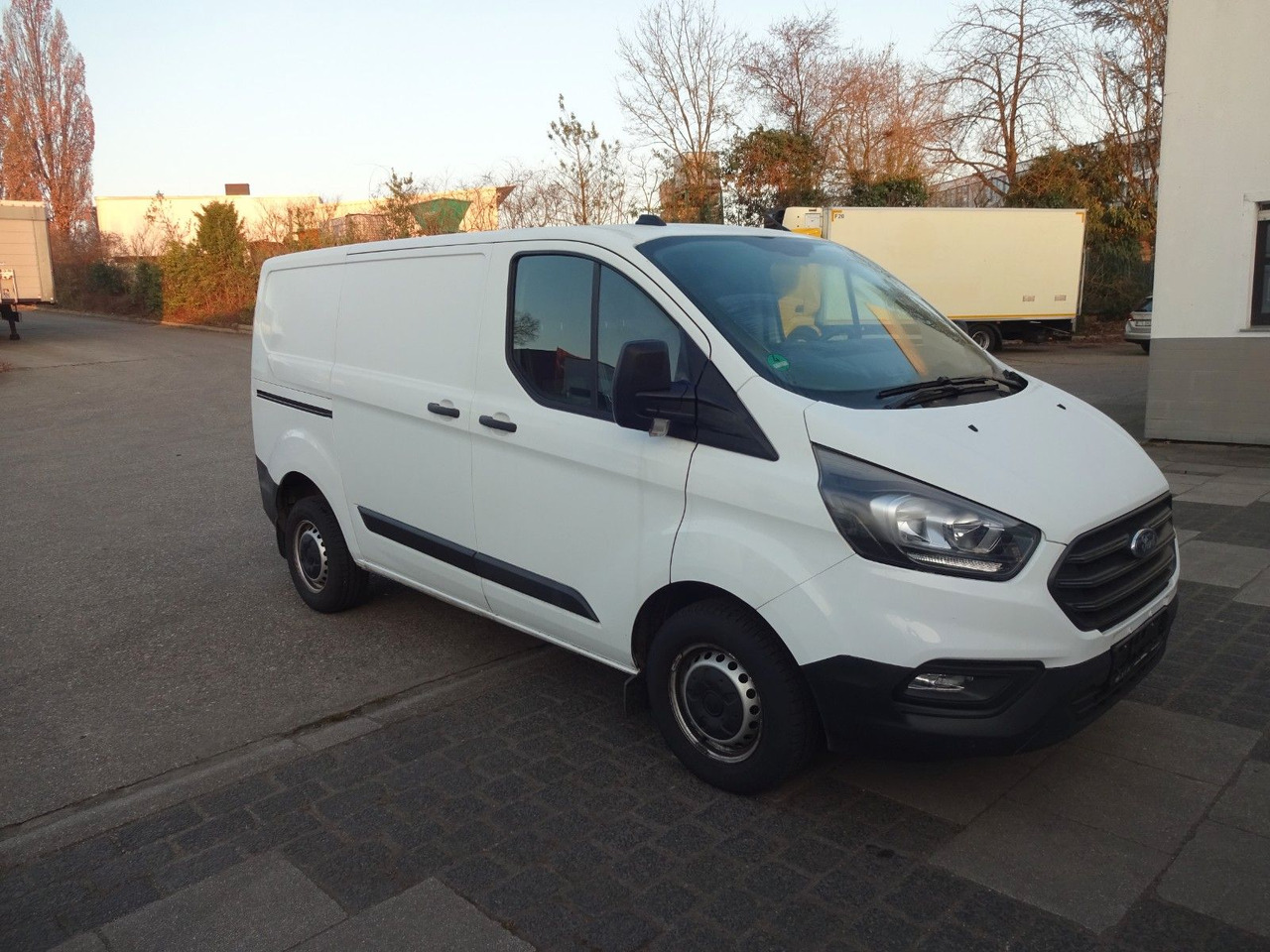 Ford Transit Custom Kasten 280 L1H1, PDC - Furgon: slika Ford Transit Custom Kasten 280 L1H1, PDC - Furgon Ford Transit Custom Kasten 280 L1H1, PDC - Furgon: slika Ford Transit Custom Kasten 280 L1H1, PDC - Furgon