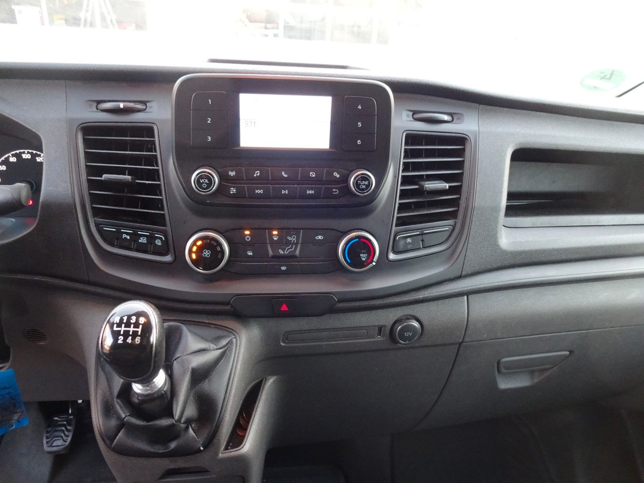 Zakup  Ford Transit Custom Kasten 280 L1H1, PDC Ford Transit Custom Kasten 280 L1H1, PDC: slika Zakup  Ford Transit Custom Kasten 280 L1H1, PDC Ford Transit Custom Kasten 280 L1H1, PDC