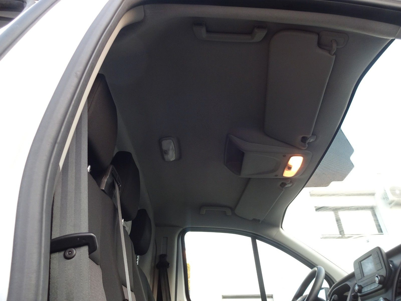 Zakup  Ford Transit Custom Kasten 280 L1H1, PDC Ford Transit Custom Kasten 280 L1H1, PDC: slika Zakup  Ford Transit Custom Kasten 280 L1H1, PDC Ford Transit Custom Kasten 280 L1H1, PDC