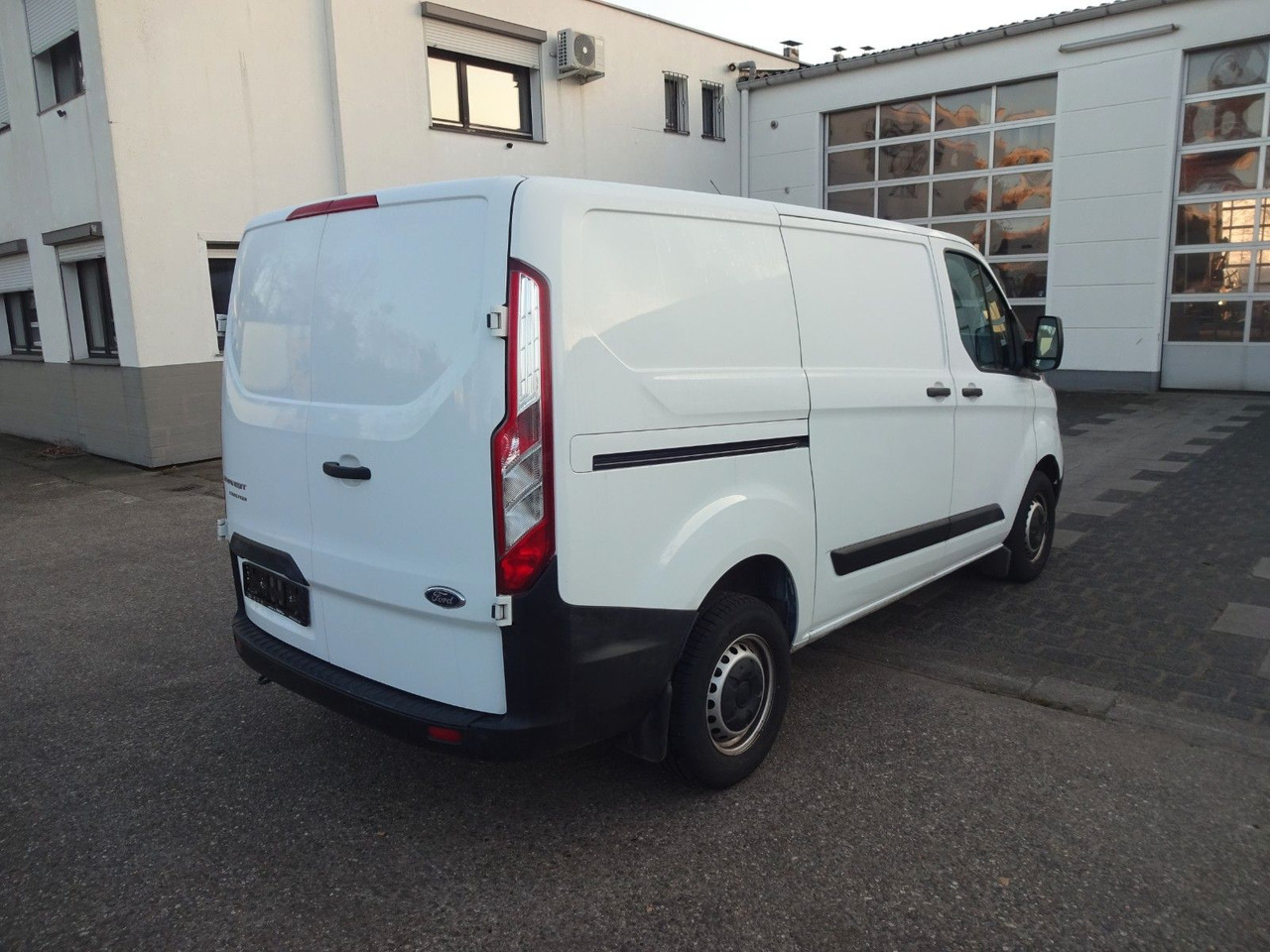 Ford Transit Custom Kasten 280 L1H1, PDC - Furgon: slika Ford Transit Custom Kasten 280 L1H1, PDC - Furgon Ford Transit Custom Kasten 280 L1H1, PDC - Furgon: slika Ford Transit Custom Kasten 280 L1H1, PDC - Furgon