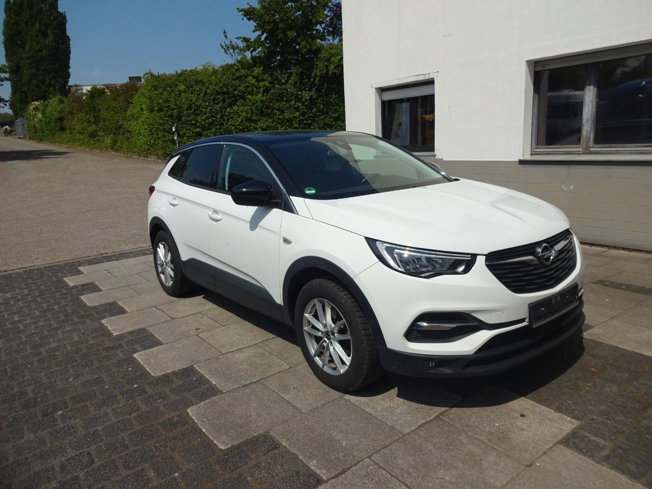 Opel Grandland (X) - SUV: slika Opel Grandland (X) - SUV Opel Grandland (X) - SUV: slika Opel Grandland (X) - SUV