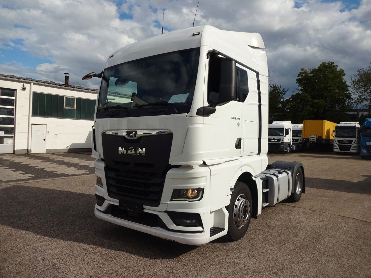 MAN TGX 18.470, XLX, Retarder, ACC, 2 x Tank - Tegljač: slika MAN TGX 18.470, XLX, Retarder, ACC, 2 x Tank - Tegljač MAN TGX 18.470, XLX, Retarder, ACC, 2 x Tank - Tegljač: slika MAN TGX 18.470, XLX, Retarder, ACC, 2 x Tank - Tegljač