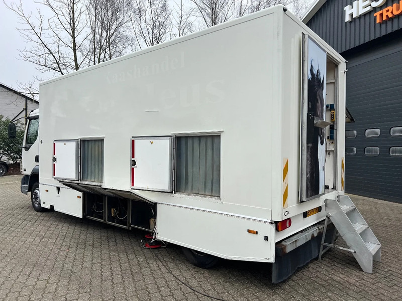 DAF LF 180 4X2 Verkoopopbouw/Verkaufsaufbau +Koeling Hydraulisch uitklapbaar - Kamion za prodaju brze hrane: slika DAF LF 180 4X2 Verkoopopbouw/Verkaufsaufbau +Koeling Hydraulisch uitklapbaar - Kamion za prodaju brze hrane DAF LF 180 4X2 Verkoopopbouw/Verkaufsaufbau +Koeling Hydraulisch uitklapbaar - Kamion za prodaju brze hrane: slika DAF LF 180 4X2 Verkoopopbouw/Verkaufsaufbau +Koeling Hydraulisch uitklapbaar - Kamion za prodaju brze hrane