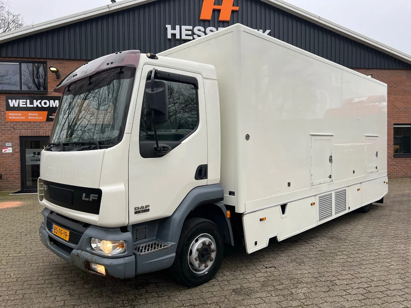 DAF LF 180 4X2 Verkoopopbouw/Verkaufsaufbau +Koeling Hydraulisch uitklapbaar - Kamion za prodaju brze hrane: slika DAF LF 180 4X2 Verkoopopbouw/Verkaufsaufbau +Koeling Hydraulisch uitklapbaar - Kamion za prodaju brze hrane DAF LF 180 4X2 Verkoopopbouw/Verkaufsaufbau +Koeling Hydraulisch uitklapbaar - Kamion za prodaju brze hrane: slika DAF LF 180 4X2 Verkoopopbouw/Verkaufsaufbau +Koeling Hydraulisch uitklapbaar - Kamion za prodaju brze hrane