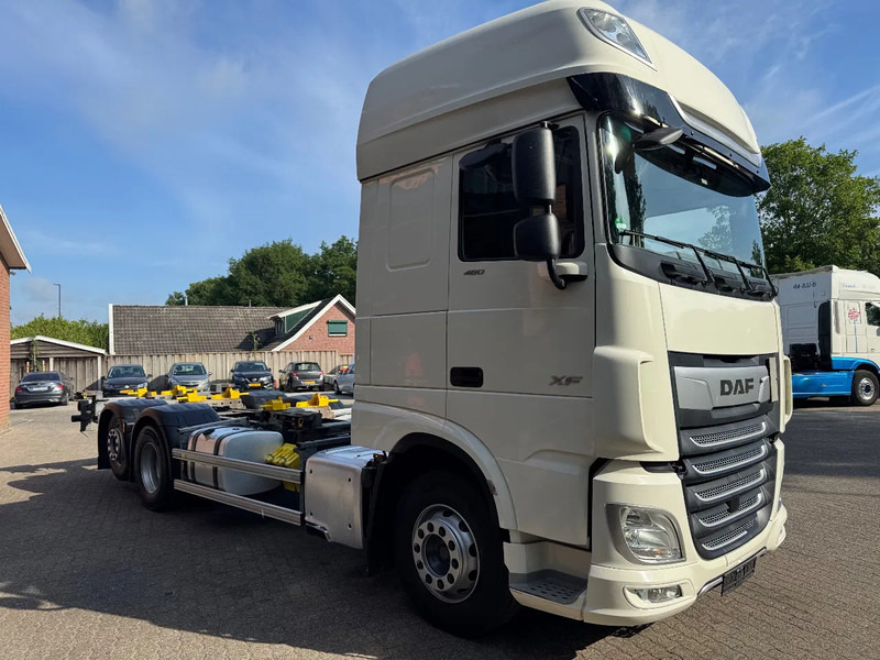 DAF XF 480 6X2 SSC FAR BDF Retarder 2x AHK 7.82 Multiwechseler - Transporter kontejnera/ Kamion s izmjenjivim sanducima: slika DAF XF 480 6X2 SSC FAR BDF Retarder 2x AHK 7.82 Multiwechseler - Transporter kontejnera/ Kamion s izmjenjivim sanducima DAF XF 480 6X2 SSC FAR BDF Retarder 2x AHK 7.82 Multiwechseler - Transporter kontejnera/ Kamion s izmjenjivim sanducima: slika DAF XF 480 6X2 SSC FAR BDF Retarder 2x AHK 7.82 Multiwechseler - Transporter kontejnera/ Kamion s izmjenjivim sanducima