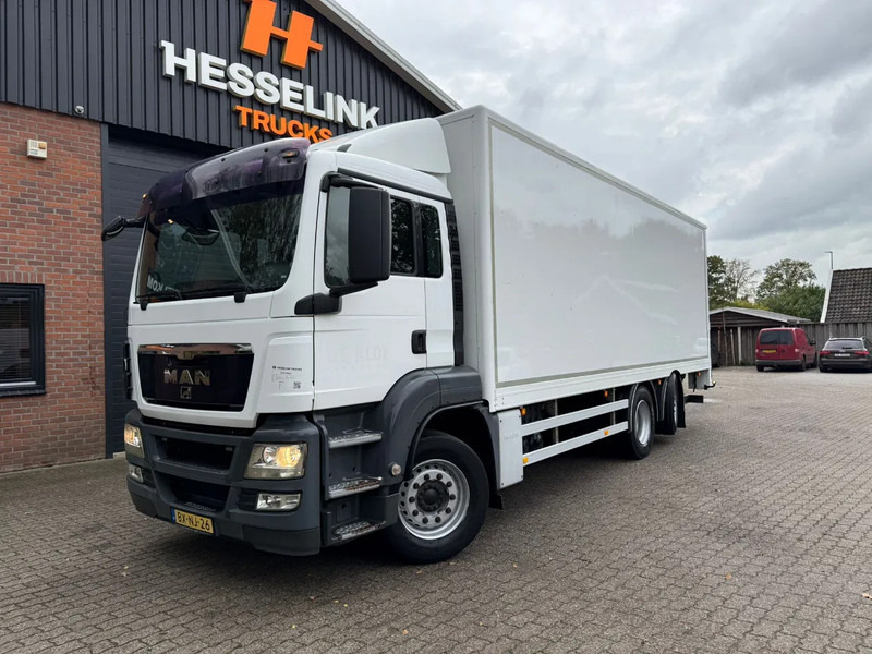 MAN TGS 26.320 Koffer Stuuras AHK 2500KG LBW 580.347KM! NL Truck - Kamion sandučar: slika MAN TGS 26.320 Koffer Stuuras AHK 2500KG LBW 580.347KM! NL Truck - Kamion sandučar MAN TGS 26.320 Koffer Stuuras AHK 2500KG LBW 580.347KM! NL Truck - Kamion sandučar: slika MAN TGS 26.320 Koffer Stuuras AHK 2500KG LBW 580.347KM! NL Truck - Kamion sandučar