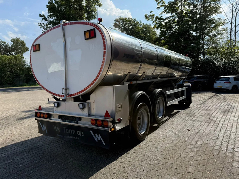 Magyar VM Tarm 19.000L RVS/INOX Melk/Milk/Milch Food 3 Rooms Liftas - Poluprikolica cisterna: slika Magyar VM Tarm 19.000L RVS/INOX Melk/Milk/Milch Food 3 Rooms Liftas - Poluprikolica cisterna Magyar VM Tarm 19.000L RVS/INOX Melk/Milk/Milch Food 3 Rooms Liftas - Poluprikolica cisterna: slika Magyar VM Tarm 19.000L RVS/INOX Melk/Milk/Milch Food 3 Rooms Liftas - Poluprikolica cisterna