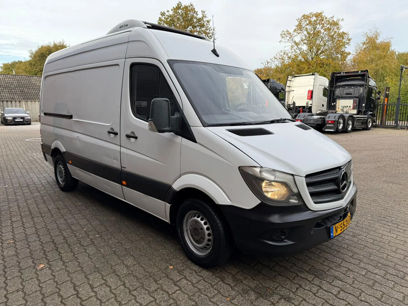 Mercedes-Benz Sprinter 314 Dual Zone Frigo -30/+30 Carrier AUT. - Dostavno vozilo hladnjača, Dostavno vozilo s dvostrukom kabinom: slika Mercedes-Benz Sprinter 314 Dual Zone Frigo -30/+30 Carrier AUT. - Dostavno vozilo hladnjača, Dostavno vozilo s dvostrukom kabinom Mercedes-Benz Sprinter 314 Dual Zone Frigo -30/+30 Carrier AUT. - Dostavno vozilo hladnjača, Dostavno vozilo s dvostrukom kabinom: slika Mercedes-Benz Sprinter 314 Dual Zone Frigo -30/+30 Carrier AUT. - Dostavno vozilo hladnjača, Dostavno vozilo s dvostrukom kabinom