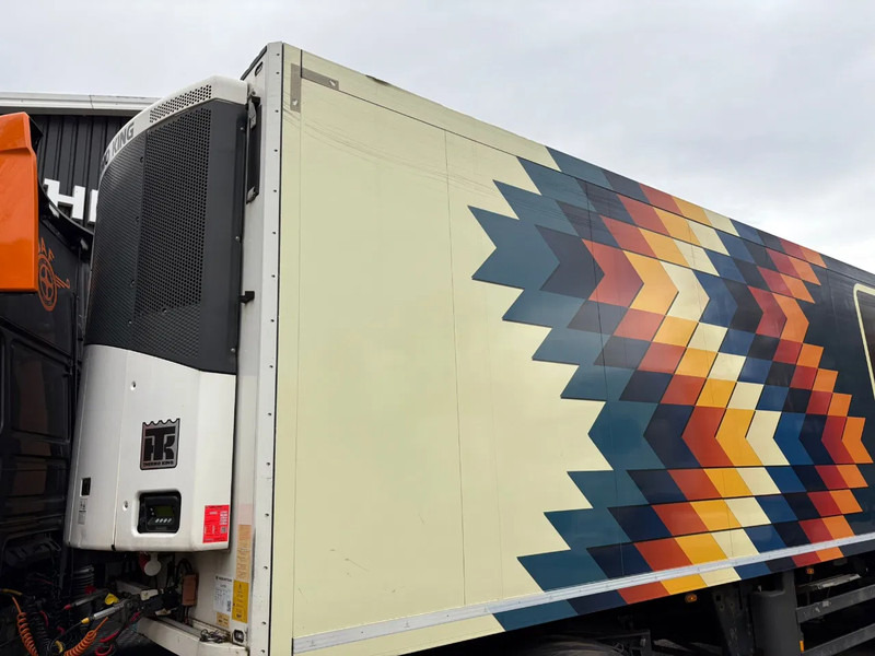 Schmitz Cargobull Thermo King Frigo 2 Compartiments AS-2 Liftas AS-3 Stuuras Dhollandia 2000KG NL Trailer - Izotermna poluprikolica: slika Schmitz Cargobull Thermo King Frigo 2 Compartiments AS-2 Liftas AS-3 Stuuras Dhollandia 2000KG NL Trailer - Izotermna poluprikolica Schmitz Cargobull Thermo King Frigo 2 Compartiments AS-2 Liftas AS-3 Stuuras Dhollandia 2000KG NL Trailer - Izotermna poluprikolica: slika Schmitz Cargobull Thermo King Frigo 2 Compartiments AS-2 Liftas AS-3 Stuuras Dhollandia 2000KG NL Trailer - Izotermna poluprikolica