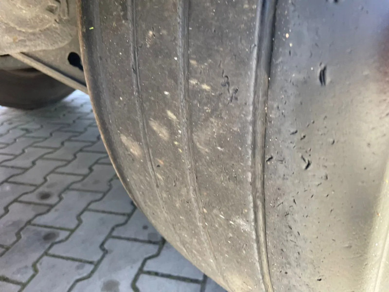 Poluprikolica s pokretnim podom Stas S300CX 50m3 Vol alu Klep/Deuren Alcoa's Stuuras SAF Scheibenbremsen: slika Poluprikolica s pokretnim podom Stas S300CX 50m3 Vol alu Klep/Deuren Alcoa's Stuuras SAF Scheibenbremsen