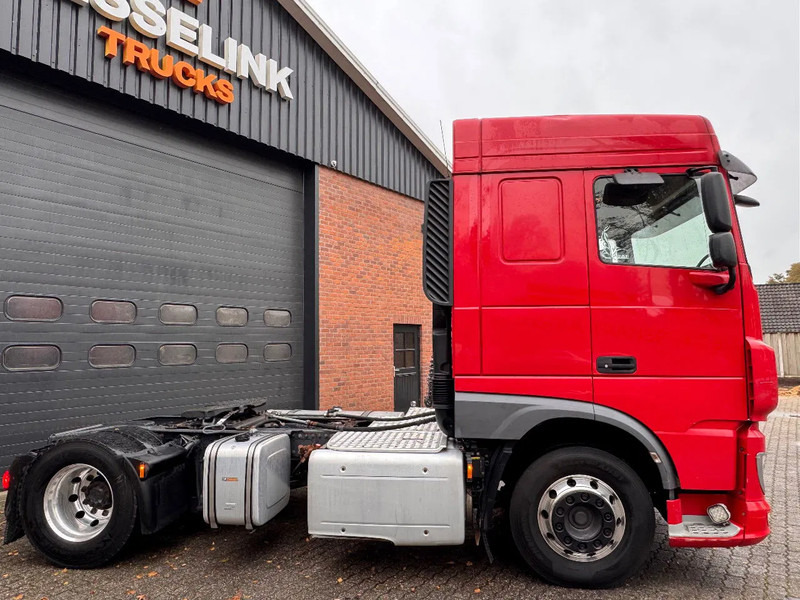 DAF XF 440 4X2 Space Cab Hydraulic Alcoa NL Truck - Tegljač: slika DAF XF 440 4X2 Space Cab Hydraulic Alcoa NL Truck - Tegljač DAF XF 440 4X2 Space Cab Hydraulic Alcoa NL Truck - Tegljač: slika DAF XF 440 4X2 Space Cab Hydraulic Alcoa NL Truck - Tegljač