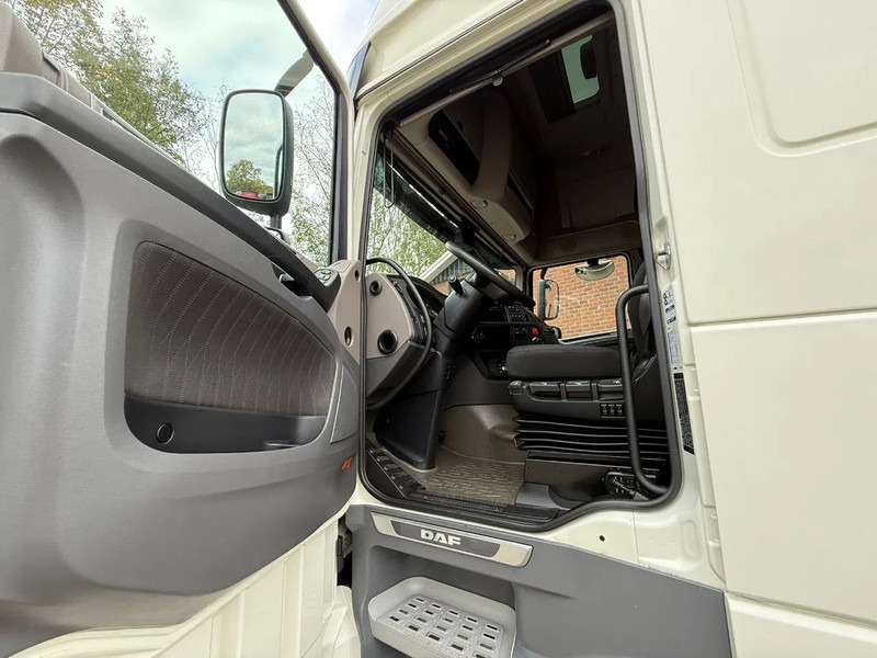 DAF XF 480 SSC Super Space 2x tank LED 348.490KM! NL Truck - Tegljač: slika DAF XF 480 SSC Super Space 2x tank LED 348.490KM! NL Truck - Tegljač DAF XF 480 SSC Super Space 2x tank LED 348.490KM! NL Truck - Tegljač: slika DAF XF 480 SSC Super Space 2x tank LED 348.490KM! NL Truck - Tegljač