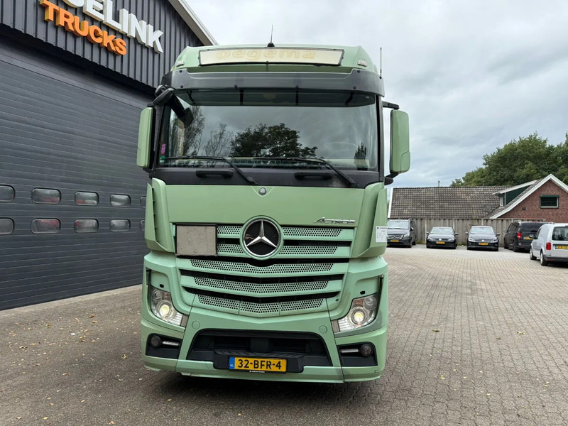 Mercedes-Benz Actros 1842 4X2 Streamspace Side skirts 2x tank NL Truck - Tegljač: slika Mercedes-Benz Actros 1842 4X2 Streamspace Side skirts 2x tank NL Truck - Tegljač Mercedes-Benz Actros 1842 4X2 Streamspace Side skirts 2x tank NL Truck - Tegljač: slika Mercedes-Benz Actros 1842 4X2 Streamspace Side skirts 2x tank NL Truck - Tegljač