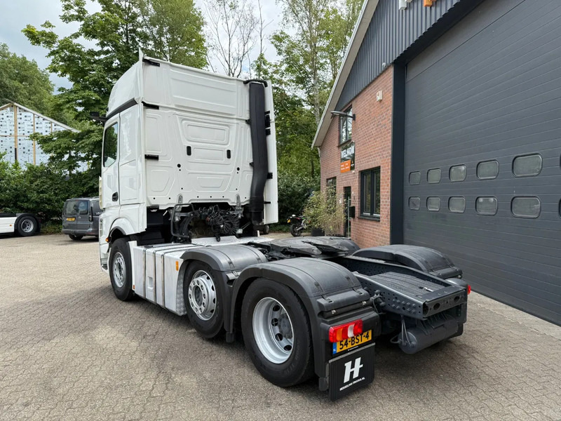 Mercedes-Benz Actros 2545 6X2 Gigaspace Standairco NL Truck 327.240KM Gestuurde voorloopas - Tegljač: slika Mercedes-Benz Actros 2545 6X2 Gigaspace Standairco NL Truck 327.240KM Gestuurde voorloopas - Tegljač Mercedes-Benz Actros 2545 6X2 Gigaspace Standairco NL Truck 327.240KM Gestuurde voorloopas - Tegljač: slika Mercedes-Benz Actros 2545 6X2 Gigaspace Standairco NL Truck 327.240KM Gestuurde voorloopas - Tegljač