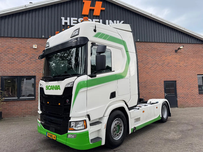 Scania R450 4X2 Standairco LED NL Truck APK/TUV 09/2025 - Tegljač: slika Scania R450 4X2 Standairco LED NL Truck APK/TUV 09/2025 - Tegljač Scania R450 4X2 Standairco LED NL Truck APK/TUV 09/2025 - Tegljač: slika Scania R450 4X2 Standairco LED NL Truck APK/TUV 09/2025 - Tegljač