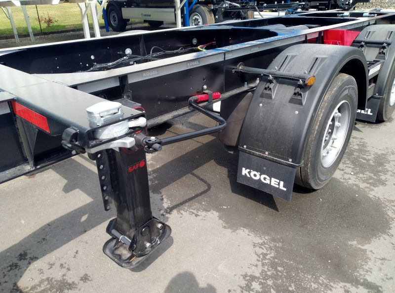 Kögel BDF-System, Maxi gekröpftes Zugrohr, ohne Zulassung. - Transporter kontejnera/ Prikolica s izmjenjivim sanducima: slika Kögel BDF-System, Maxi gekröpftes Zugrohr, ohne Zulassung. - Transporter kontejnera/ Prikolica s izmjenjivim sanducima Kögel BDF-System, Maxi gekröpftes Zugrohr, ohne Zulassung. - Transporter kontejnera/ Prikolica s izmjenjivim sanducima: slika Kögel BDF-System, Maxi gekröpftes Zugrohr, ohne Zulassung. - Transporter kontejnera/ Prikolica s izmjenjivim sanducima