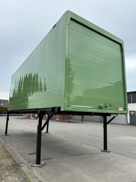 Krone BDF-System, 7.450 mm lang, LACK NEU! - Izmjenjivi sanduk - kutija: slika Krone BDF-System, 7.450 mm lang, LACK NEU! - Izmjenjivi sanduk - kutija Krone BDF-System, 7.450 mm lang, LACK NEU! - Izmjenjivi sanduk - kutija: slika Krone BDF-System, 7.450 mm lang, LACK NEU! - Izmjenjivi sanduk - kutija