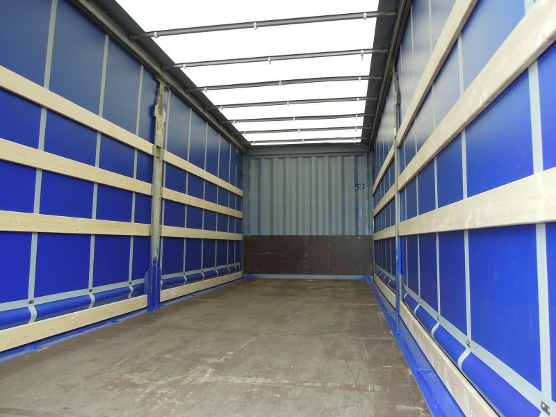 Krone BDF-System, 7.450 mm lang - Izmjenjivi sanduk s bočnom kliznom ceradom: slika Krone BDF-System, 7.450 mm lang - Izmjenjivi sanduk s bočnom kliznom ceradom Krone BDF-System, 7.450 mm lang - Izmjenjivi sanduk s bočnom kliznom ceradom: slika Krone BDF-System, 7.450 mm lang - Izmjenjivi sanduk s bočnom kliznom ceradom