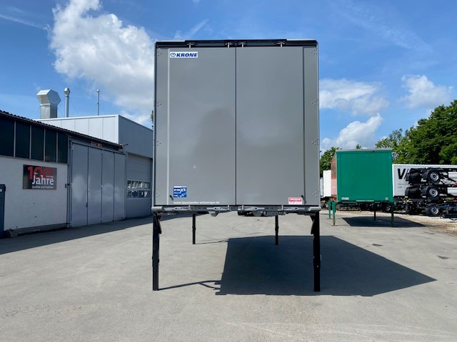 Krone BDF-System, 7.450 mm lang, Portaltüren, RAL 7037 Staubgrau - Izmjenjivi sanduk - kutija: slika Krone BDF-System, 7.450 mm lang, Portaltüren, RAL 7037 Staubgrau - Izmjenjivi sanduk - kutija Krone BDF-System, 7.450 mm lang, Portaltüren, RAL 7037 Staubgrau - Izmjenjivi sanduk - kutija: slika Krone BDF-System, 7.450 mm lang, Portaltüren, RAL 7037 Staubgrau - Izmjenjivi sanduk - kutija