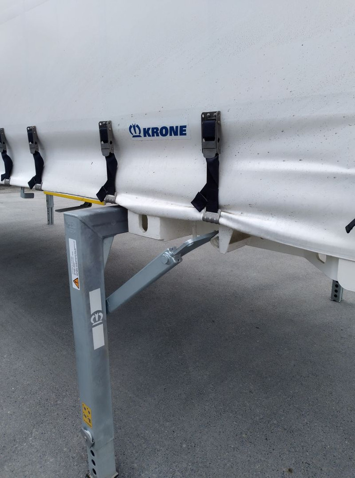 Krone BDF-System, 7.820 mm lang. - Izmjenjivi sanduk s bočnom kliznom ceradom: slika Krone BDF-System, 7.820 mm lang. - Izmjenjivi sanduk s bočnom kliznom ceradom Krone BDF-System, 7.820 mm lang. - Izmjenjivi sanduk s bočnom kliznom ceradom: slika Krone BDF-System, 7.820 mm lang. - Izmjenjivi sanduk s bočnom kliznom ceradom