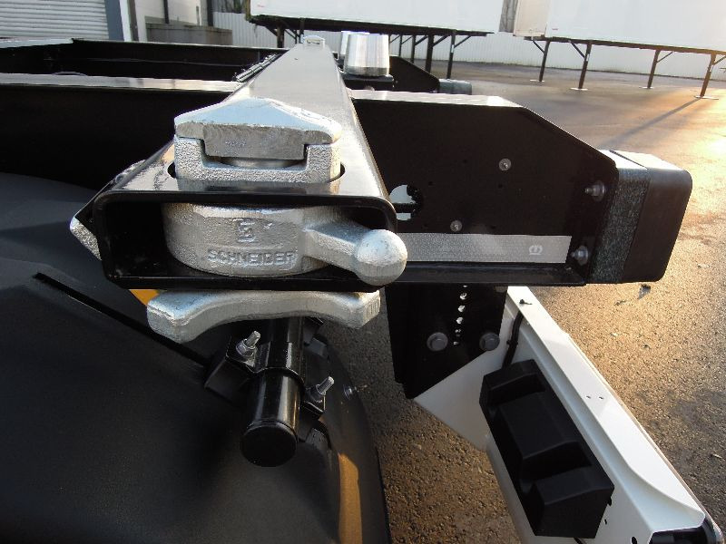 Krone BDF-System, Maxi, ohne Zulassung. - Transporter kontejnera/ Prikolica s izmjenjivim sanducima: slika Krone BDF-System, Maxi, ohne Zulassung. - Transporter kontejnera/ Prikolica s izmjenjivim sanducima Krone BDF-System, Maxi, ohne Zulassung. - Transporter kontejnera/ Prikolica s izmjenjivim sanducima: slika Krone BDF-System, Maxi, ohne Zulassung. - Transporter kontejnera/ Prikolica s izmjenjivim sanducima
