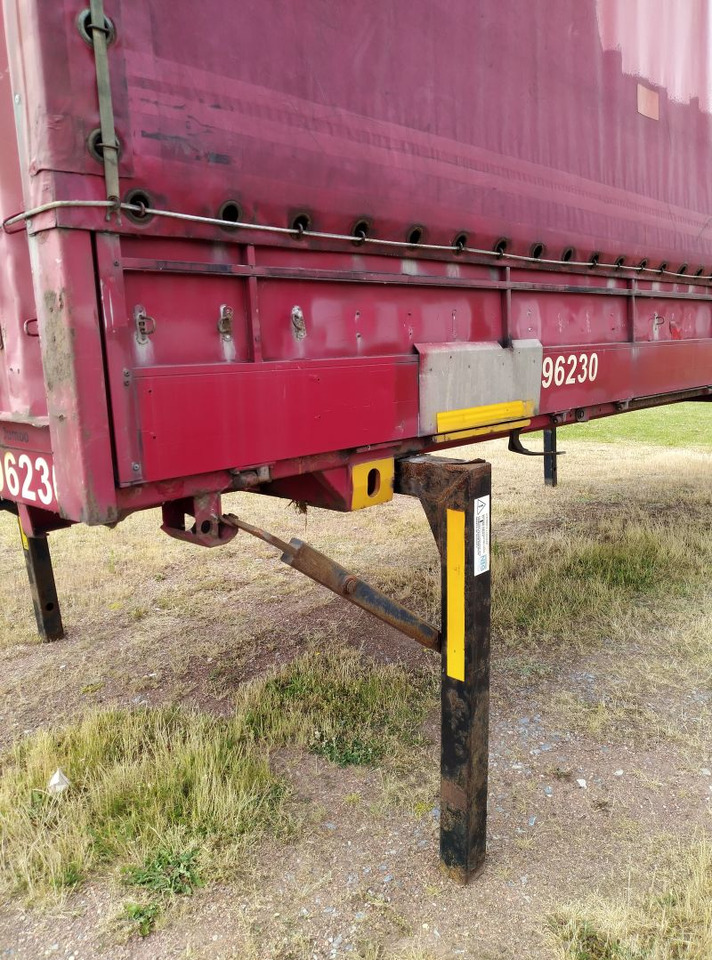 Krone Wechselpritsche mit Bordwänden und Plane, BDF-System, 7.450 mm lang. - Izmjenjivi sanduk s bočnom kliznom ceradom: slika Krone Wechselpritsche mit Bordwänden und Plane, BDF-System, 7.450 mm lang. - Izmjenjivi sanduk s bočnom kliznom ceradom Krone Wechselpritsche mit Bordwänden und Plane, BDF-System, 7.450 mm lang. - Izmjenjivi sanduk s bočnom kliznom ceradom: slika Krone Wechselpritsche mit Bordwänden und Plane, BDF-System, 7.450 mm lang. - Izmjenjivi sanduk s bočnom kliznom ceradom