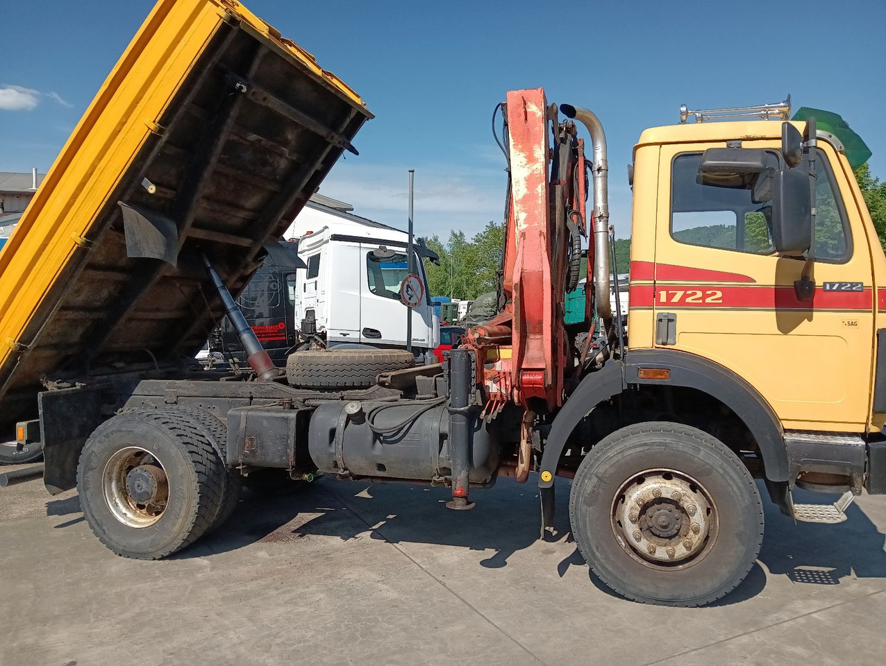 Mercedes-Benz SK 1722 AK 4x4 Blatt Schalter PalfingerPK10500A4 - Kiper, Kamion s kranom: slika Mercedes-Benz SK 1722 AK 4x4 Blatt Schalter PalfingerPK10500A4 - Kiper, Kamion s kranom Mercedes-Benz SK 1722 AK 4x4 Blatt Schalter PalfingerPK10500A4 - Kiper, Kamion s kranom: slika Mercedes-Benz SK 1722 AK 4x4 Blatt Schalter PalfingerPK10500A4 - Kiper, Kamion s kranom