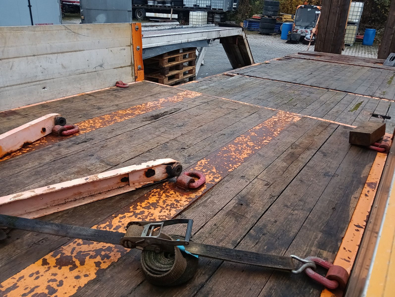 Zakup Müller-Mitteltal T 3 9,55m 0,90m Rampen, Bordwand vorne ABS SAF Müller-Mitteltal T 3 9,55m 0,90m Rampen, Bordwand vorne ABS SAF: slika Zakup Müller-Mitteltal T 3 9,55m 0,90m Rampen, Bordwand vorne ABS SAF Müller-Mitteltal T 3 9,55m 0,90m Rampen, Bordwand vorne ABS SAF Zakup Müller-Mitteltal T 3 9,55m 0,90m Rampen, Bordwand vorne ABS SAF Müller-Mitteltal T 3 9,55m 0,90m Rampen, Bordwand vorne ABS SAF: slika Zakup Müller-Mitteltal T 3 9,55m 0,90m Rampen, Bordwand vorne ABS SAF Müller-Mitteltal T 3 9,55m 0,90m Rampen, Bordwand vorne ABS SAF