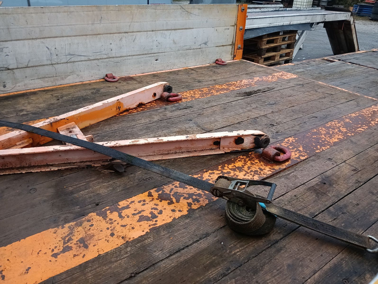 Zakup Müller-Mitteltal T 3 9,55m 0,90m Rampen, Bordwand vorne ABS SAF Müller-Mitteltal T 3 9,55m 0,90m Rampen, Bordwand vorne ABS SAF: slika Zakup Müller-Mitteltal T 3 9,55m 0,90m Rampen, Bordwand vorne ABS SAF Müller-Mitteltal T 3 9,55m 0,90m Rampen, Bordwand vorne ABS SAF Zakup Müller-Mitteltal T 3 9,55m 0,90m Rampen, Bordwand vorne ABS SAF Müller-Mitteltal T 3 9,55m 0,90m Rampen, Bordwand vorne ABS SAF: slika Zakup Müller-Mitteltal T 3 9,55m 0,90m Rampen, Bordwand vorne ABS SAF Müller-Mitteltal T 3 9,55m 0,90m Rampen, Bordwand vorne ABS SAF