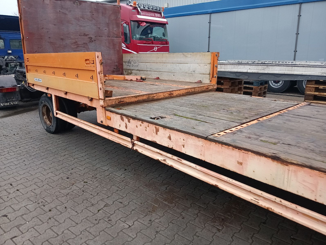 Zakup Müller-Mitteltal T 3 9,55m 0,90m Rampen, Bordwand vorne ABS SAF Müller-Mitteltal T 3 9,55m 0,90m Rampen, Bordwand vorne ABS SAF: slika Zakup Müller-Mitteltal T 3 9,55m 0,90m Rampen, Bordwand vorne ABS SAF Müller-Mitteltal T 3 9,55m 0,90m Rampen, Bordwand vorne ABS SAF Zakup Müller-Mitteltal T 3 9,55m 0,90m Rampen, Bordwand vorne ABS SAF Müller-Mitteltal T 3 9,55m 0,90m Rampen, Bordwand vorne ABS SAF: slika Zakup Müller-Mitteltal T 3 9,55m 0,90m Rampen, Bordwand vorne ABS SAF Müller-Mitteltal T 3 9,55m 0,90m Rampen, Bordwand vorne ABS SAF